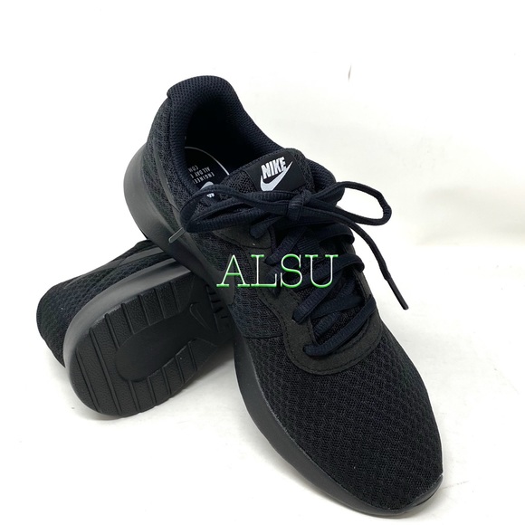 Nike Tanjun Canvas Black Women’s Sneakers - Picture 4 of 8